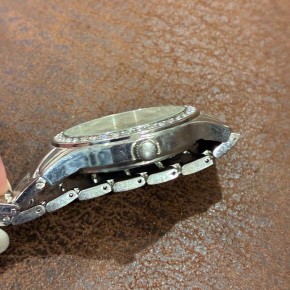 Folio Stainless Steel Cubic Zirconia Surronding Face Elegant Watch - Picture 8 of 16